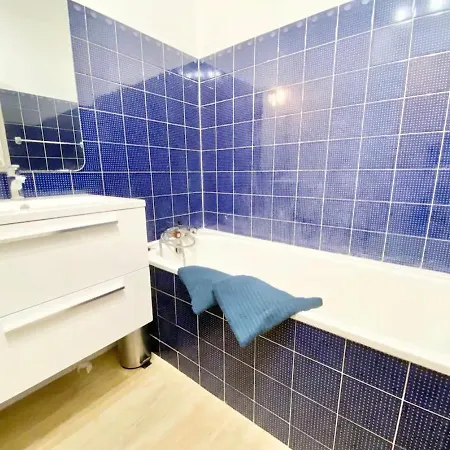 Apartament Roches Brunes Terrasse Bord De Mer *